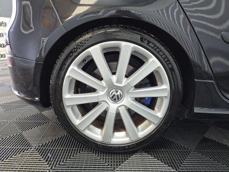 Volkswagen Golf 3.2 V6 R32 Hatchback 5dr Petrol DSG 4Motion (233 g/km, 247 bhp) 25