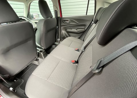 Suzuki Swift Motion 1.2 Mild Hybrid CVT 16