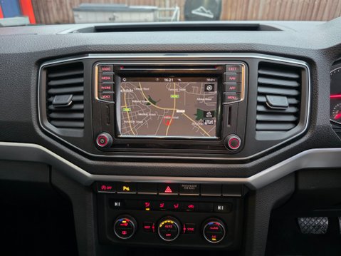 Volkswagen Amarok DC V6 TDI HIGHLINE 4MOTION 21