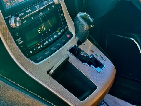 Toyota Alphard TYPE GOLDEN II V6 49