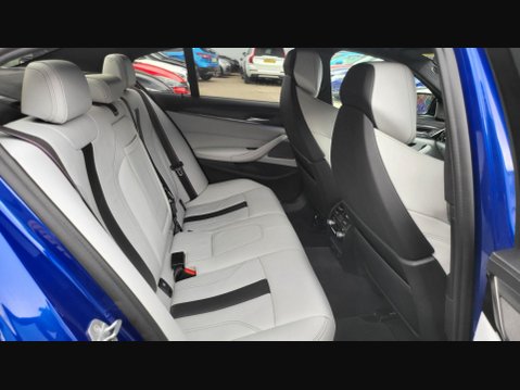 BMW M5 M5 COMPETITION 26