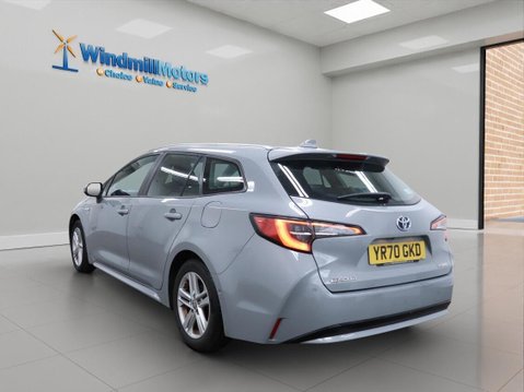 Toyota Corolla 1.8 VVT-h Icon Tech Touring Sports CVT Euro 6 (s/s) 5dr 7
