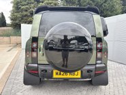 Land Rover Defender 90 D250 Hard Top X-Dynamic HSE 3 Seat 10