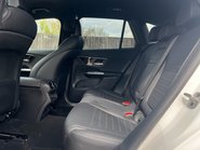 Mercedes-Benz GLC GLC 300 4MATIC AMG LINE MHEV 9