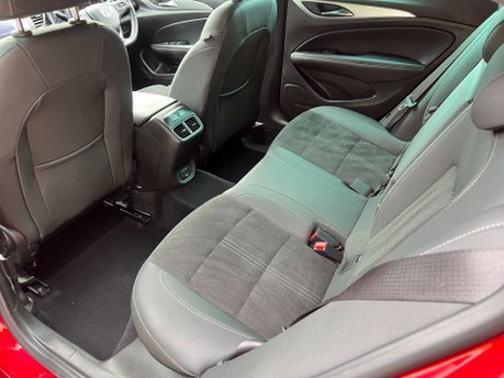 Vauxhall Insignia 1.5 Insignia Ultimate Nav TD 5dr 43