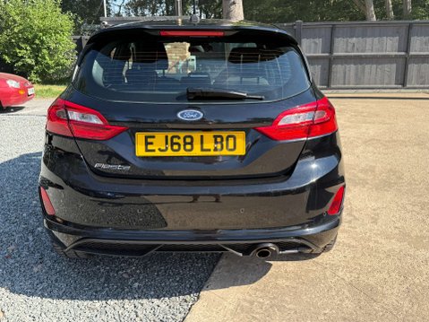 Ford Fiesta 1.0 FIESTA ST-LINE TURBO 5dr 28