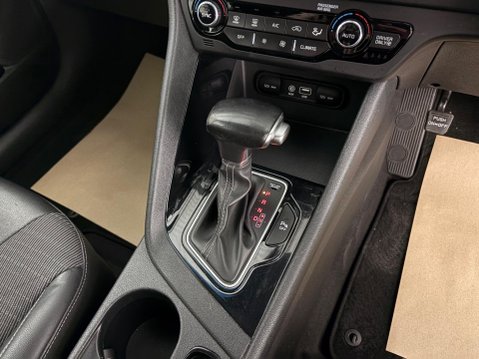 Kia Niro 1.6h GDi 2 DCT Euro 6 (s/s) 5dr 21