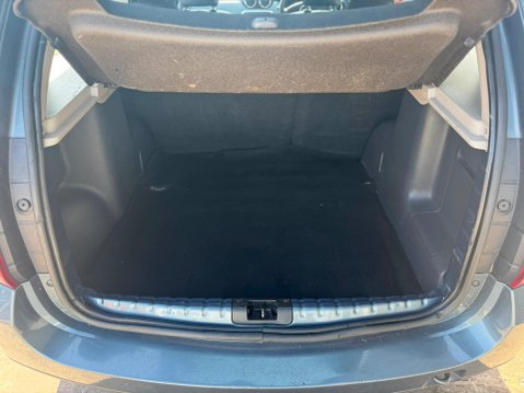 Dacia Duster 1.5 dCi Ambiance Euro 5 5dr 26