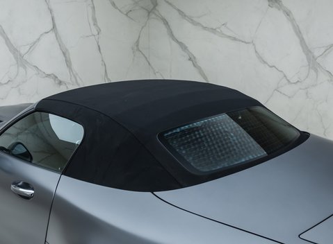 Mercedes-Benz Amg GT C Roadster 32