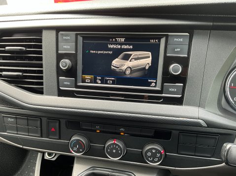 Volkswagen Transporter T28 TDI P/V STARTLINE 23