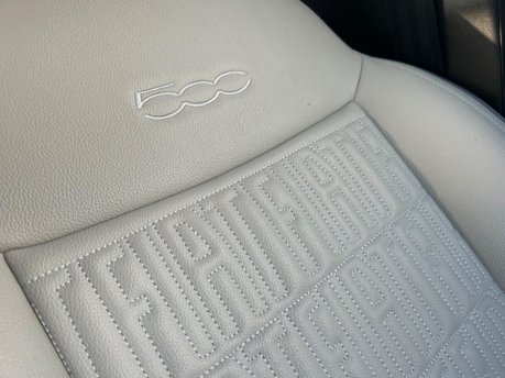 Fiat 500e C 42kWh La Prima Auto 2dr 41