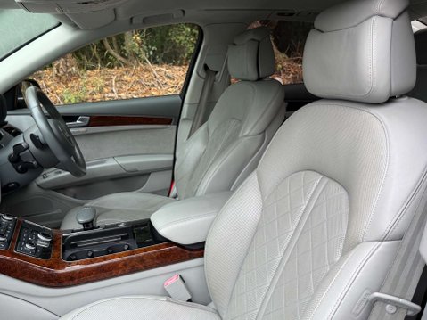 Audi A8 3.0 A8 Sport Executive TDI Quattro Auto 4WD 4dr 13