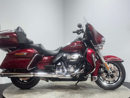 Harley-Davidson Touring 1745 FLHTK ELECTRA GLIDE ULTRA LIMITED 2018 28K MOT CRUISER