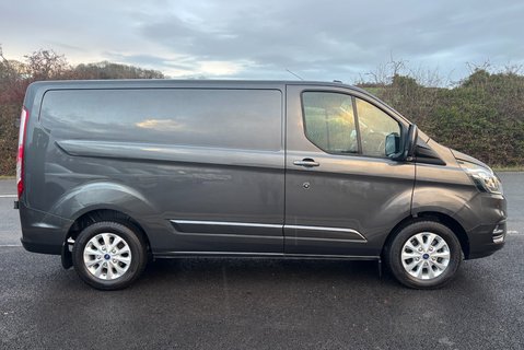 Ford Transit Custom 320 L1 Limited 170 ps Panel Van - Automatic 11
