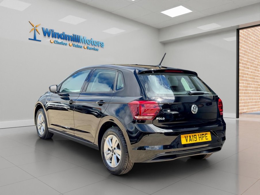 2019 Volkswagen Polo — image 8