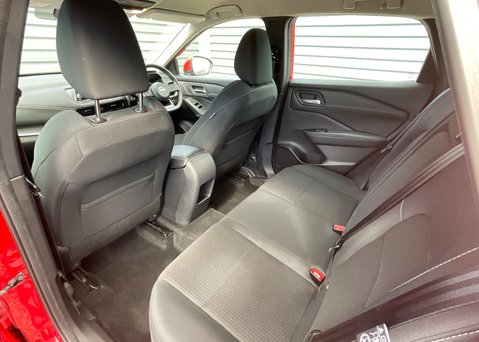 Nissan Qashqai DIG-T ACENTA PREMIUM MHEV 14