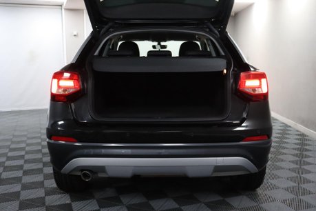 Audi Q2 TDI SPORT 14