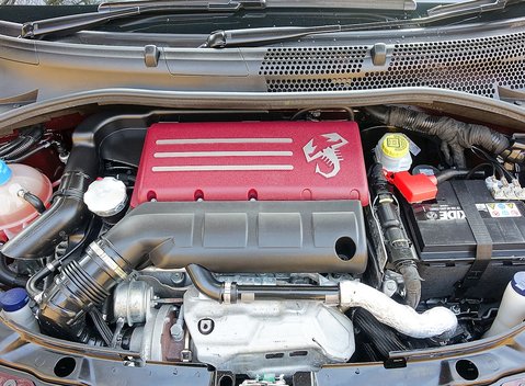 Abarth 695 Edizione Maserati 24