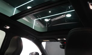 Volvo V60 RECHARGE T8 POLESTAR ENGINEERED AWD FSH Pano Sunroof Pilot Assist HUD +++ 21