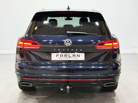 Volkswagen Touareg 3.0 TDI V6 R-Line SUV 5dr Diesel Tiptronic 4Motion Euro 6 (s/s) (286 ps) 25