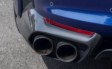 Ferrari 812 Superfast 25