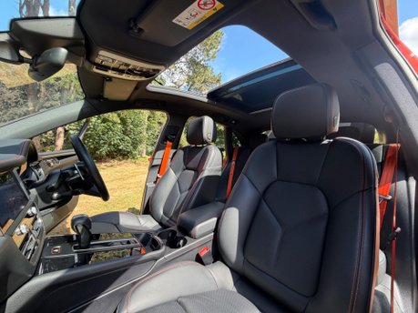 Porsche Macan S PDK 31