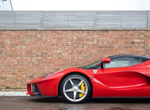Ferrari LaFerrari 31