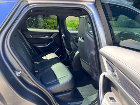 Jaguar F-Pace 2.0 D200 MHEV R-Dynamic HSE Auto AWD Euro 6 (s/s) 5dr 82