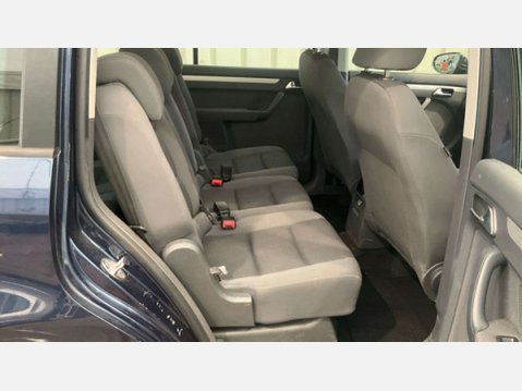 Volkswagen Touran 1.6 TDI S MPV 5dr Diesel DSG Euro 5 (105 ps) 13