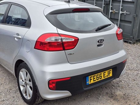 Kia Rio 1.4 2 Hatchback 5dr Petrol Auto Euro 6 (107 bhp) 4