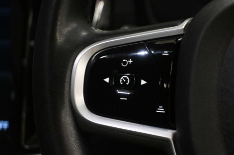 Volvo V60 2.0 V60 R-Design T6 Recharge AWD Auto 4WD 5dr 55