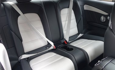 Mercedes-Benz C Class C63 S Coupe 13