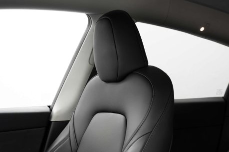 Tesla Model Y ModeL Y Performance AWD 4WD 5dr 19