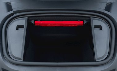 Porsche Taycan 4S 31