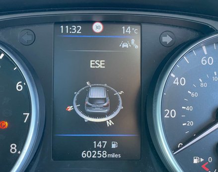 Nissan Qashqai 1.3 Qashqai N-Connecta DiG-T 5dr 24