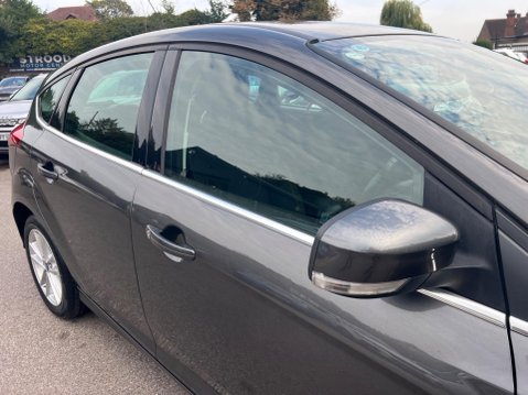 Ford Focus 1.6 Zetec Powershift Euro 6 5dr 14