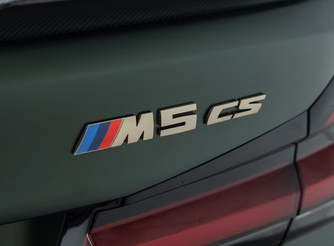 BMW M5 CS 42