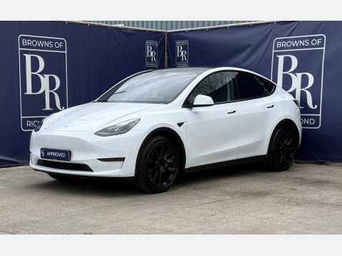 Tesla Model Y (Dual Motor) Long Range SUV 5dr Electric Auto 4WDE (384 bhp) 9