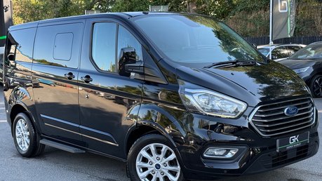 Ford Tourneo Custom 310 TITANIUM L1 - WAV - WHEELCHAIR ACCESSIBLE - LOW MILEAGE - NEW CLUTCH 