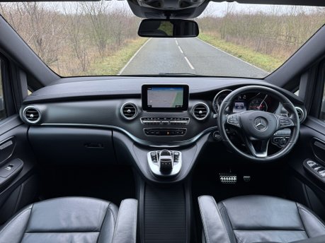 Mercedes-Benz V Class V250D AMG Line Auto Diesel Extra Long Wheelbase 8 SEATER/360 CAM/SAT NAV 7