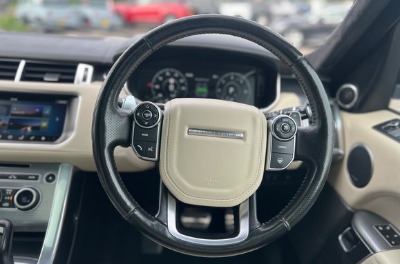 Land Rover Range Rover Sport 3.0 SDV6 AUTOBIOGRAPHY DYNAMIC AUTO 37