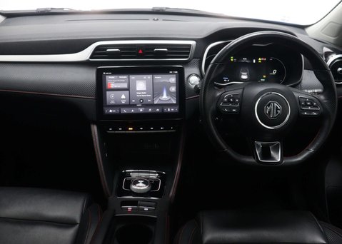 MG ZS MG ZS Trophy EV 5dr 21