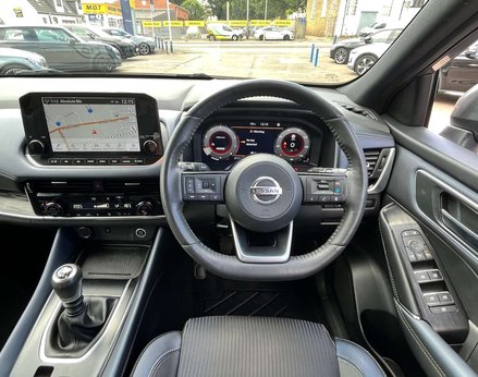 Nissan Qashqai 1.3 Qashqai Tekna DiG-T MHEV 5dr 18