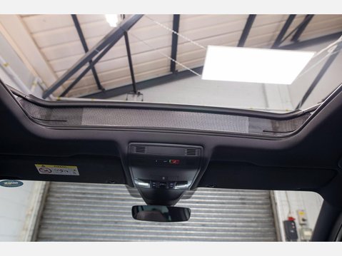 Volkswagen Tiguan 1.5 TSI EVO R-Line Tech DSG Euro 6 (s/s) 5dr 37