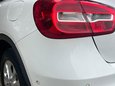 Mercedes-Benz GLA 1.6 GLA200 SE (Executive) Euro 6 (s/s) 5dr 48