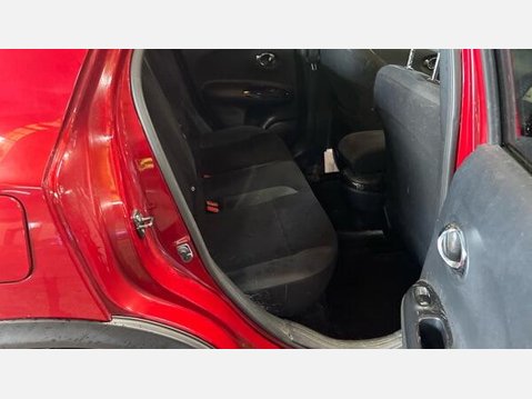 Nissan Juke 1.2 DIG-T Acenta Premium Manual 6Spd Euro 5 (s/s) 5dr 9