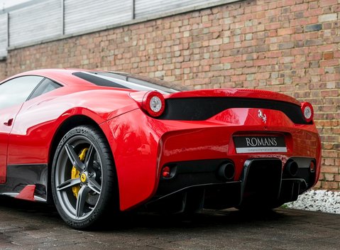 Ferrari 458 Speciale 24