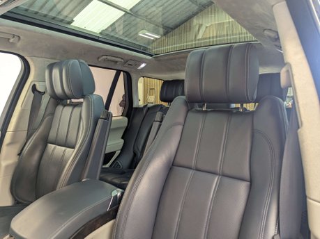 Land Rover Range Rover 5.0 Range Rover Autobiography V8 Auto 4WD 5dr 35