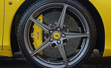 Ferrari 458 Spider 15