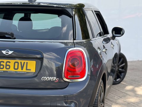Mini Hatch 2.0 Cooper S 5dr 33